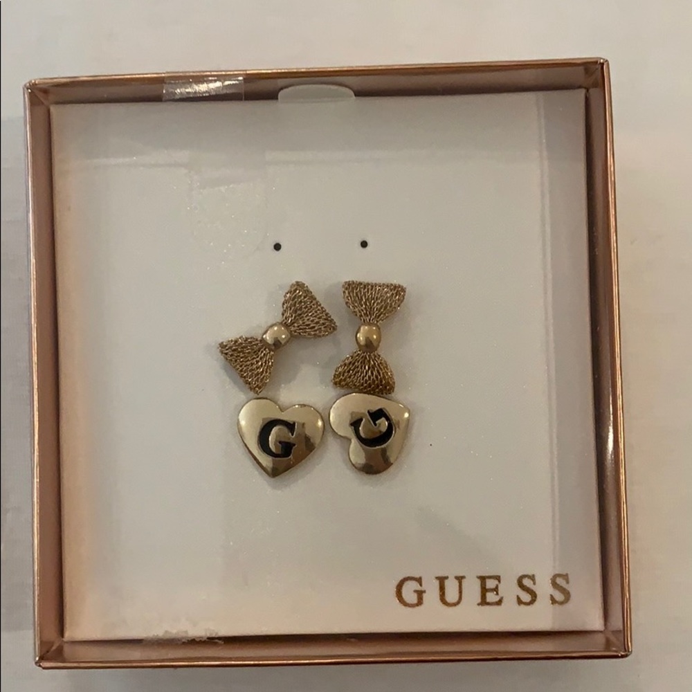 Earring set